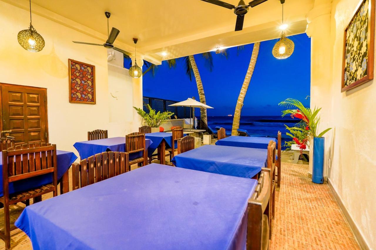 Blue Sky Beach Resort Unawatuna Luaran gambar