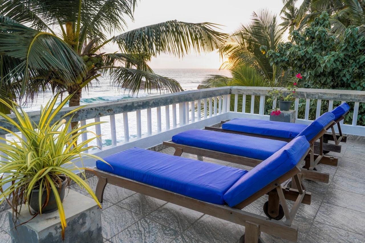 Blue Sky Beach Resort Unawatuna Luaran gambar