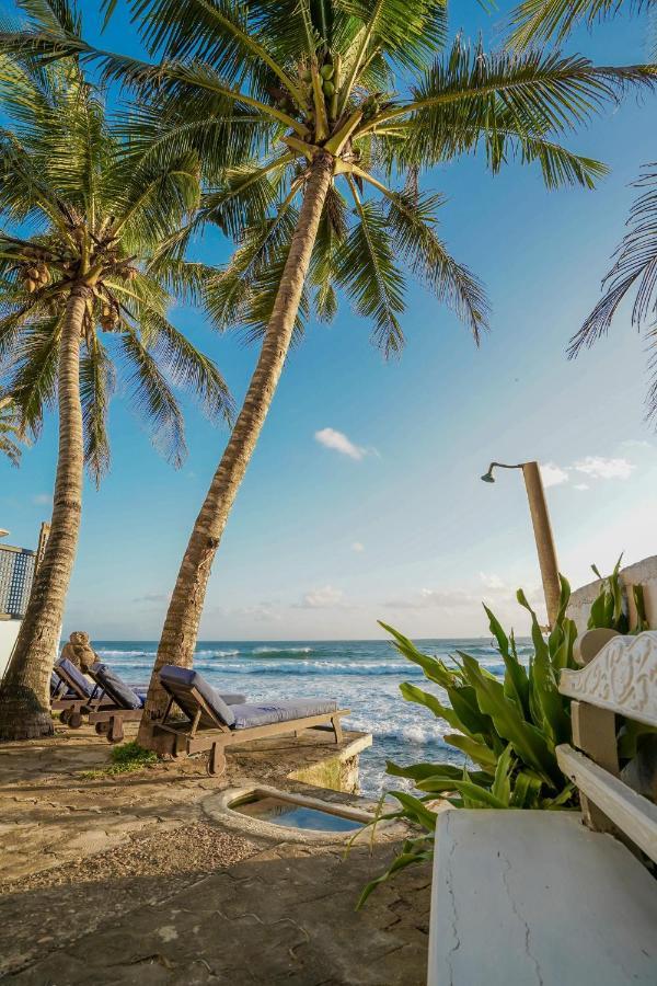 Blue Sky Beach Resort Unawatuna Luaran gambar